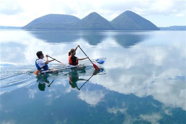 湖の真ん中に浮かぶ『中島』の絶景！