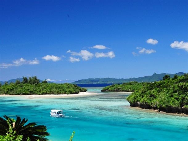 川平湾