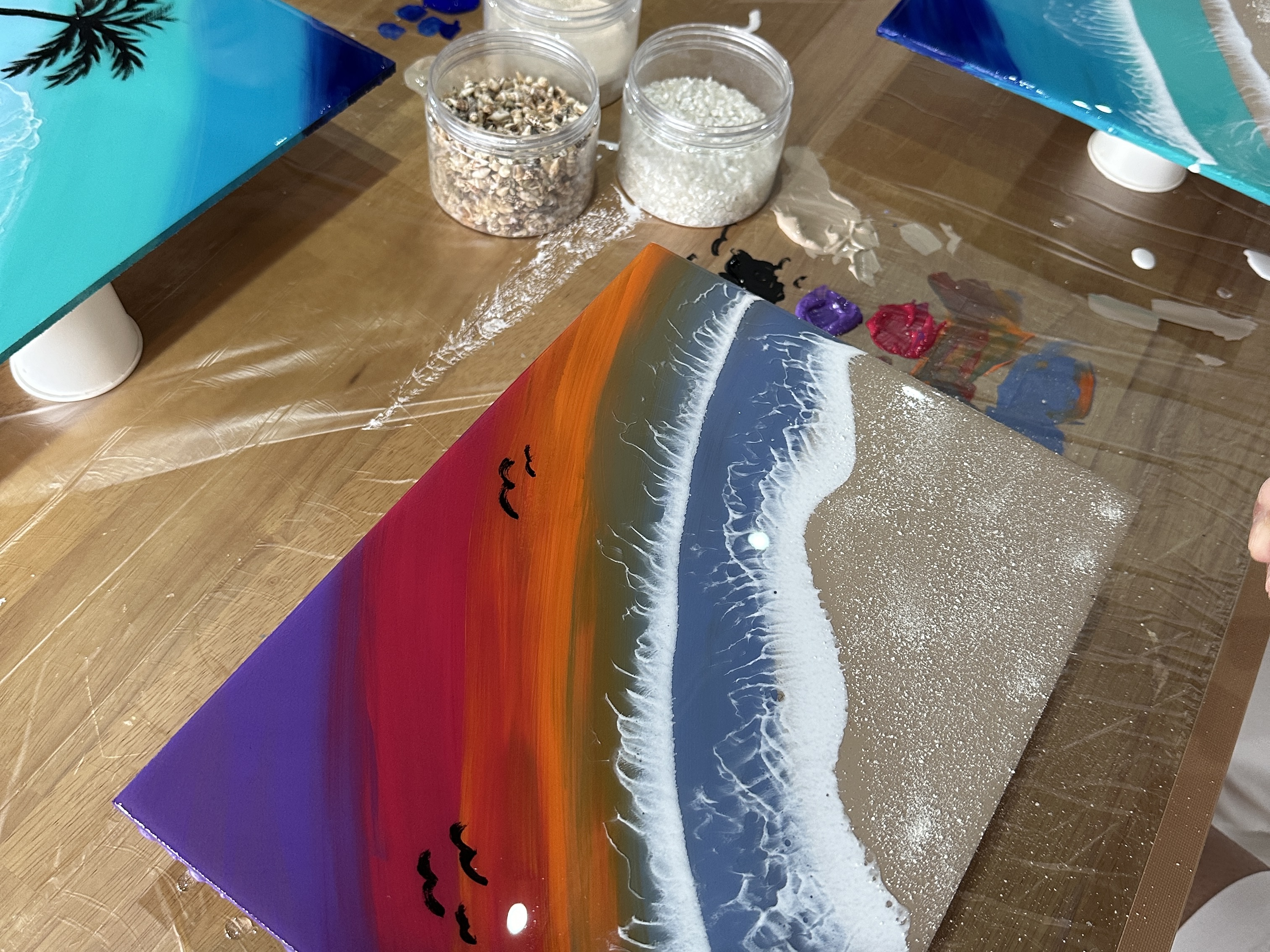 レジンアートで理想の海を描いてみよう！