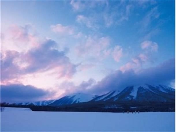 スキー場への道のりも北海道らしい景色♪