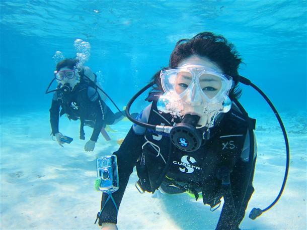 透明度抜群の海で体験ダイビング☆。・゜