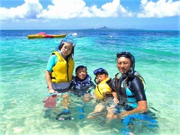 透明度の高い海にテンションも上がります♪