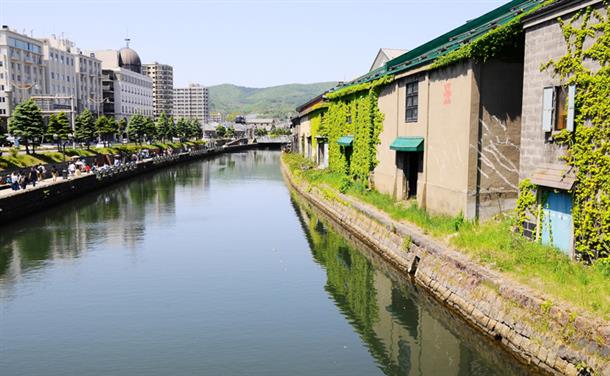 春風に吹かれて港町小樽・余市へ