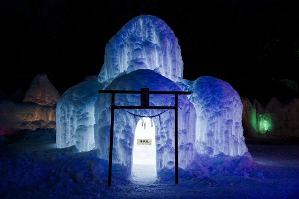 期間中お目見えする「氷濤神社」