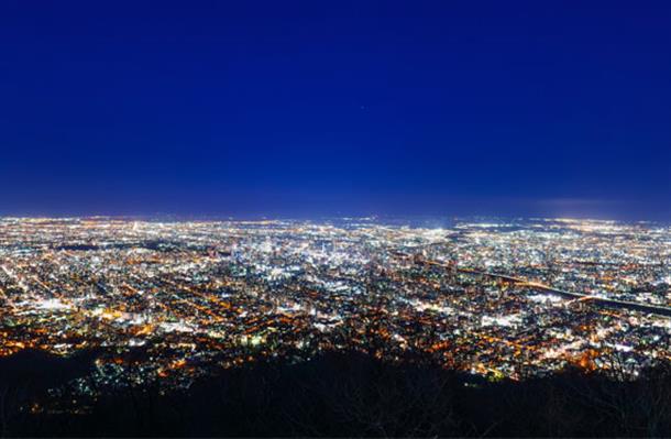 藻岩山から眺める「日本新三大夜景」