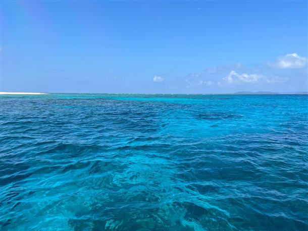 チービシの透明な海は最高の舞台♪