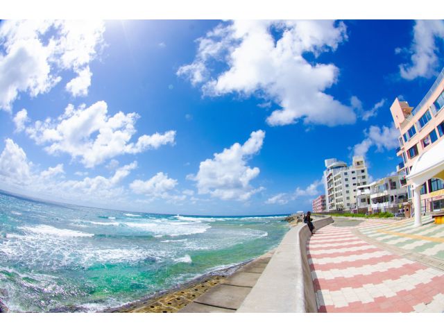 海外のような街並みの宮城海岸