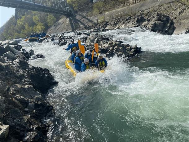 川の水も美しい！
