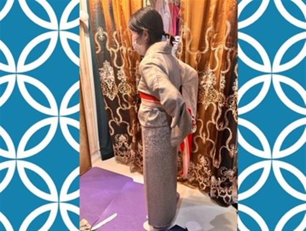 着付けの様子①