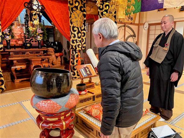 僧侶が直接寺院内をご案内