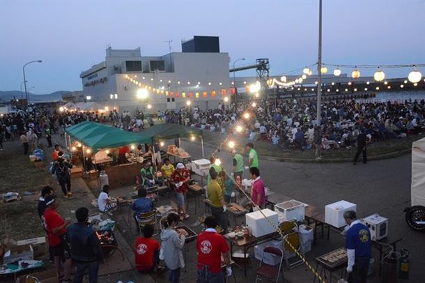 三石漁港ビアガーデン