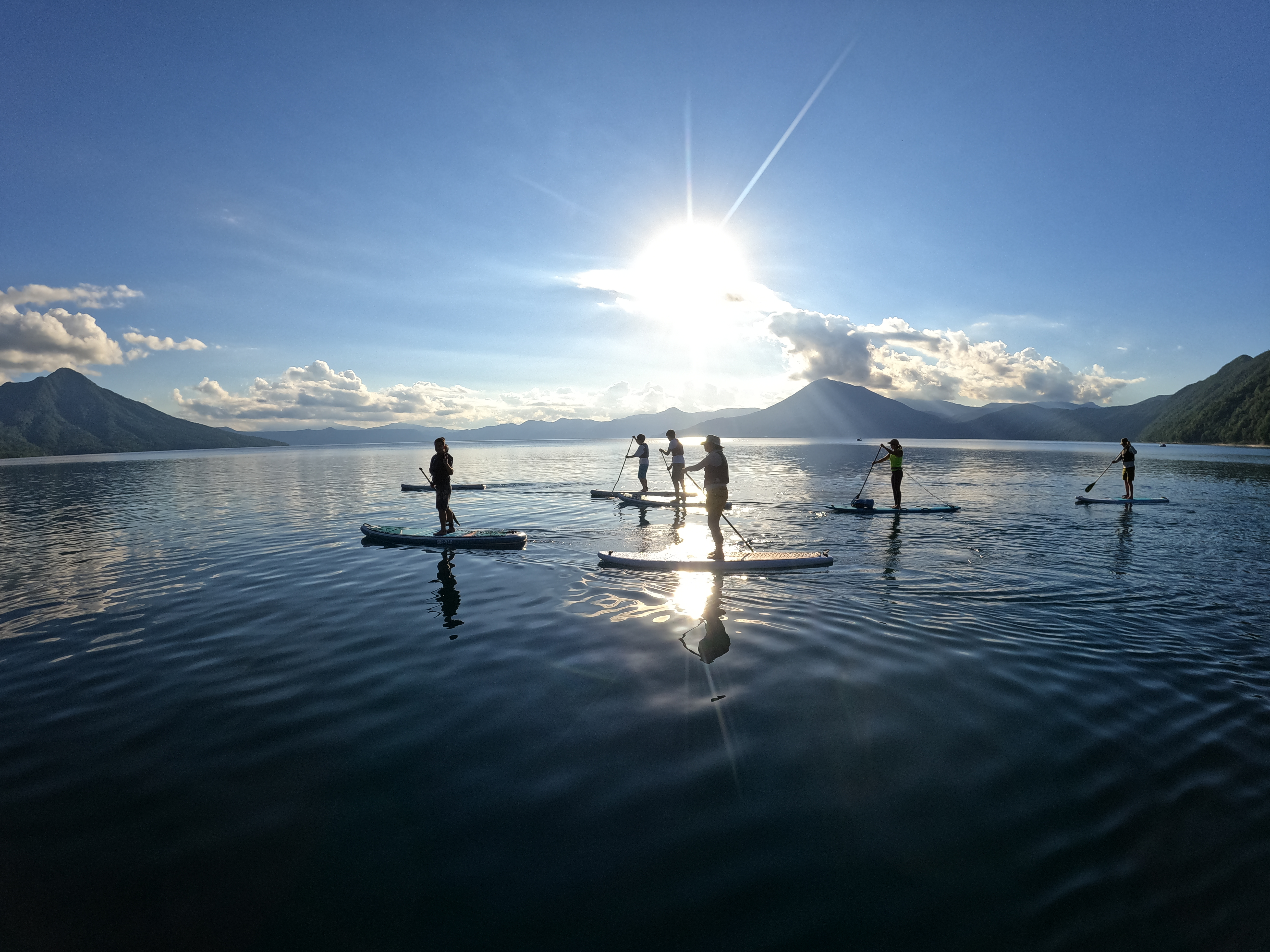 北海道でSUPするなら支笏湖で！