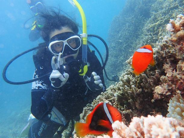 熱帯魚の人気者クマノミとツーショット★