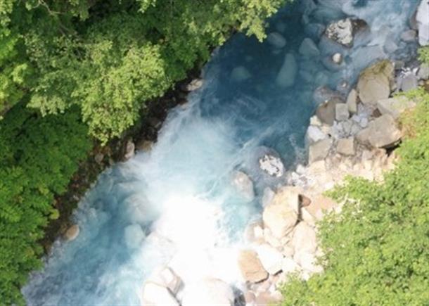 ブルーリバー　美瑛川