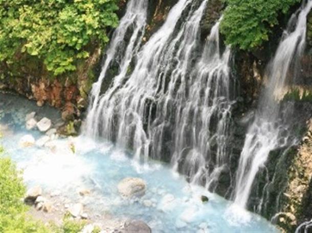 白ひげの滝　※イメージ