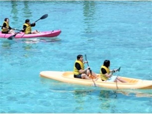 海風を感じながらゆったりシーカヤック♪