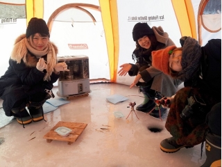 かなやま湖ワカサギ釣り