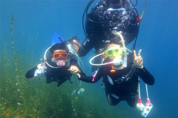 日本一の水質・支笏湖で体験ダイビング