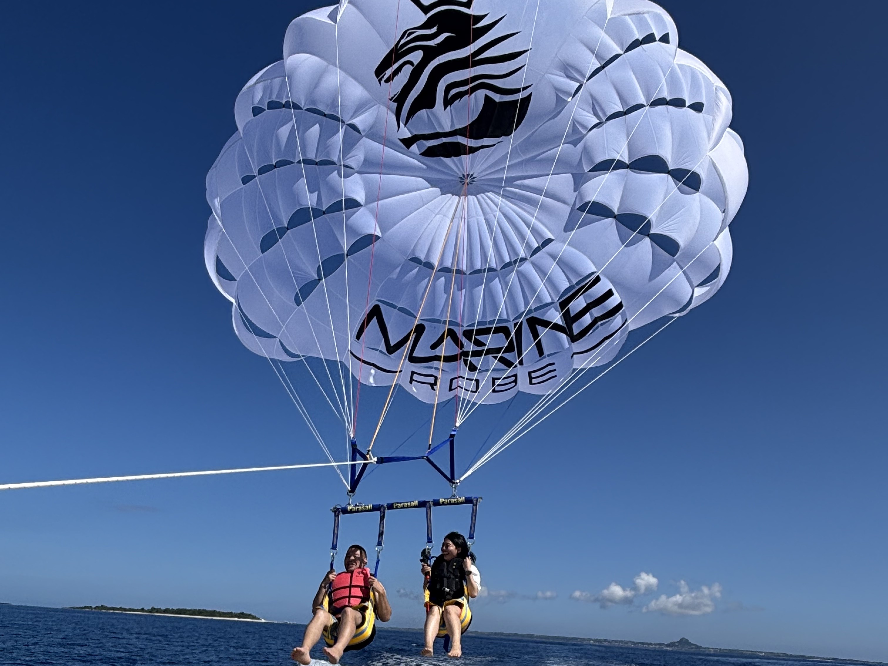 真っ白なセールが映えちゃいます^-^