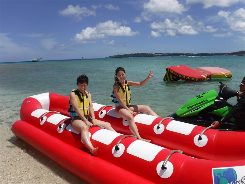 大人数で楽しむならバナナボート♪