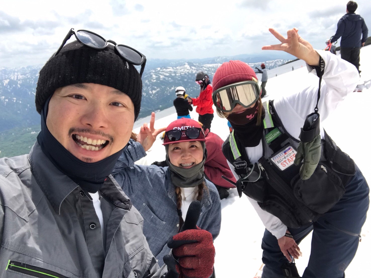 初めてのスノボにワイワイ☆