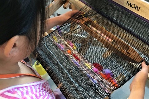 気軽に機織りができる貴重な体験