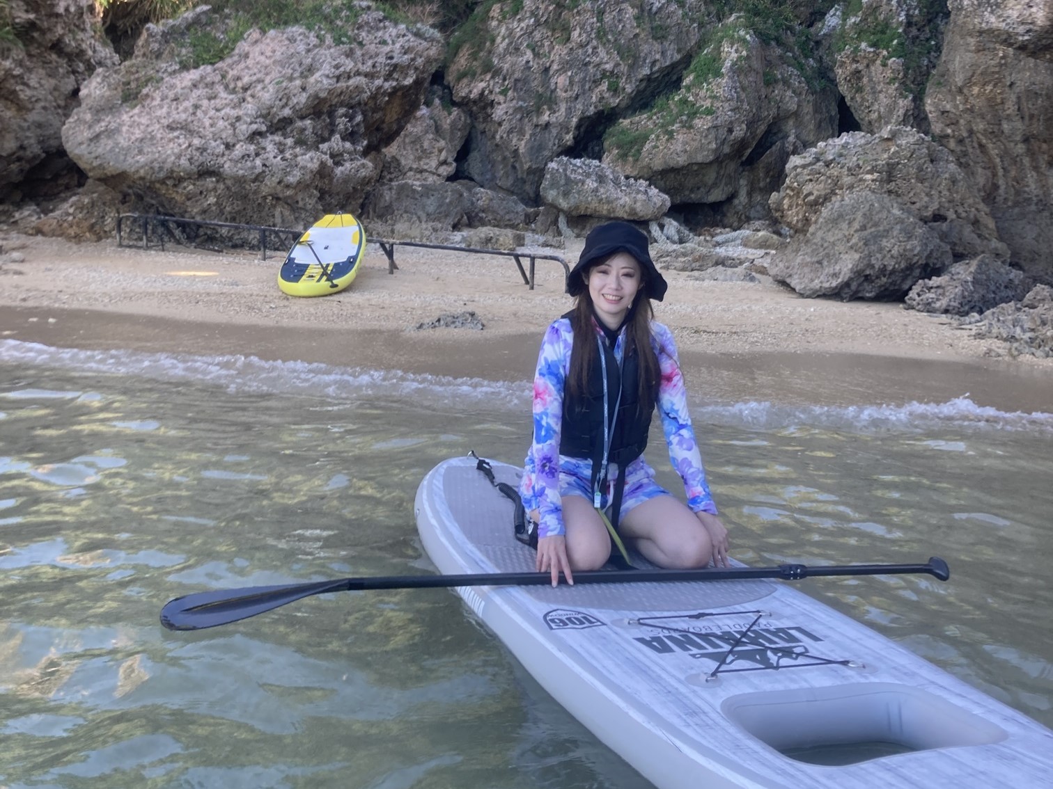 立ったり座ったり、SUPを楽しもう♪