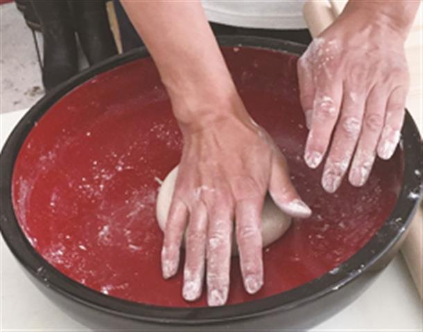 使用する水は湧水を使用。旨さが引き立つ！