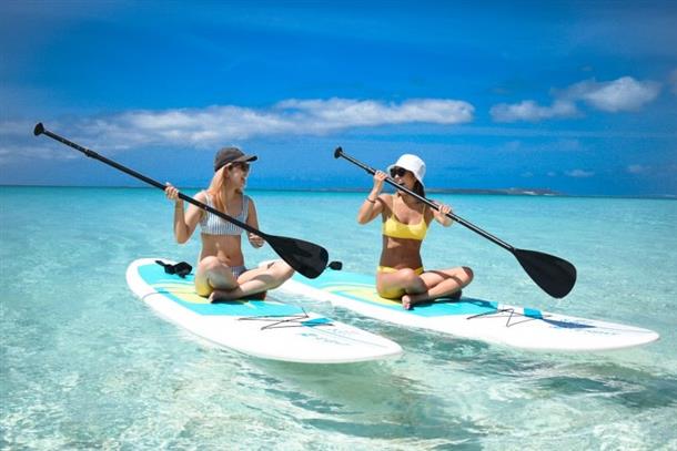 透明度抜群の宮古島では定番のSUP！