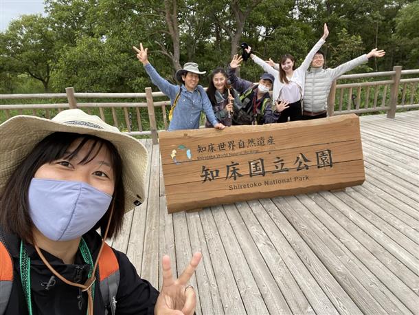 地元ガイドと人気&ローカルな観光地巡り！