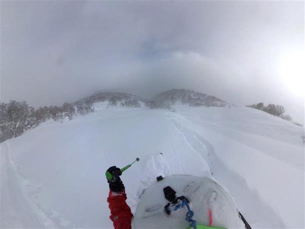 寒さは−18℃〜−22℃ぐらいあります。