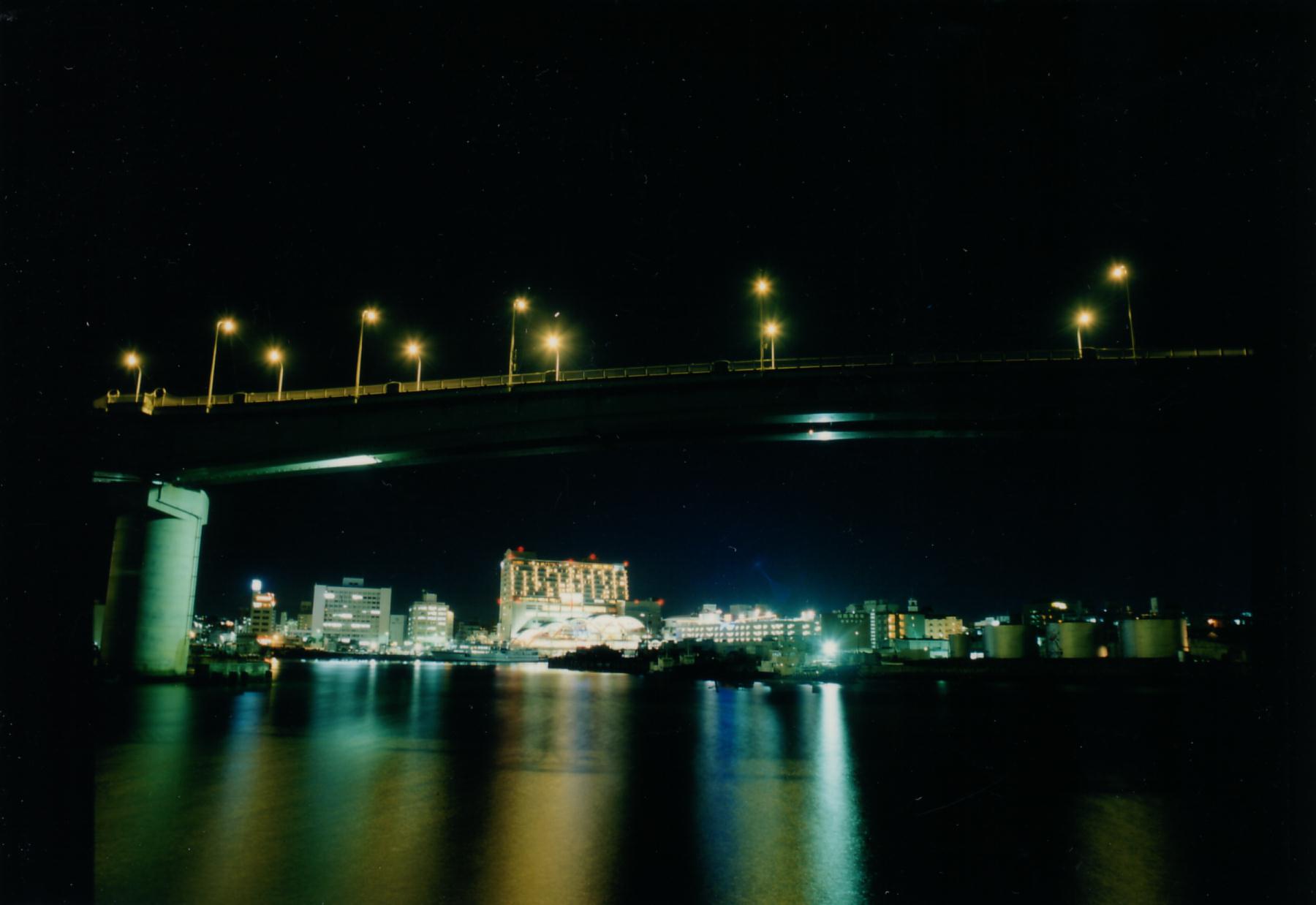 那覇港からの夜景