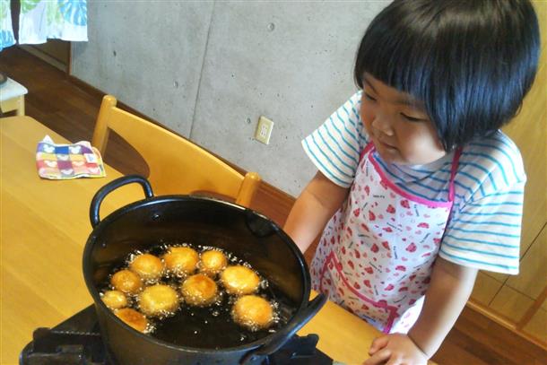 甘い香りで出来上がるのが待てない…