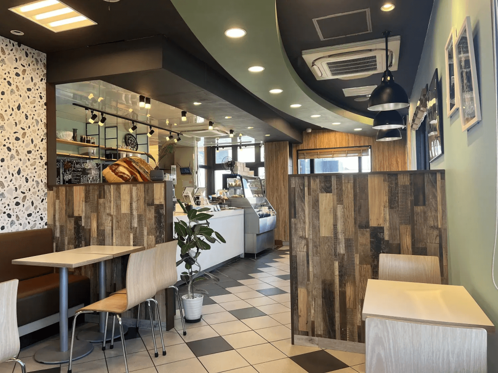 landmark’s coffee&bakerの内観