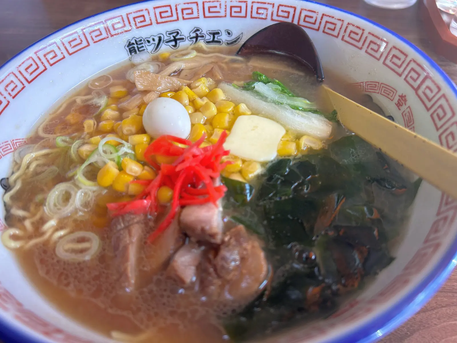 絶品の旭川ラーメンを堪能！地域に愛される「熊ッ子チェーン 本店」の魅力