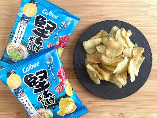 堅あげポテトでーじまーさんアーサそば味　俯瞰